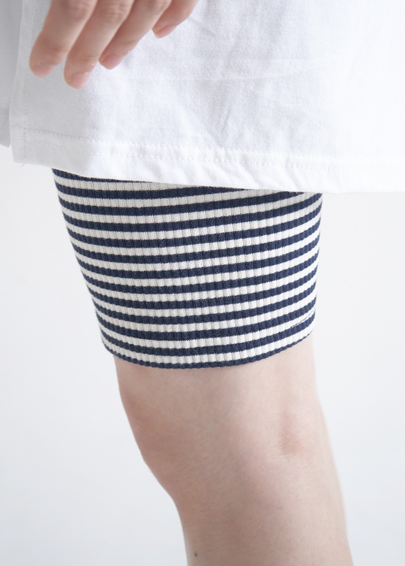 [bottom]ribbed stripes pants/스트라이프 7부 레깅스 팬츠 시선