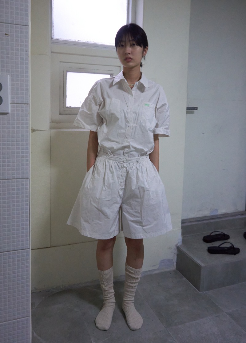 [pants]stripe boy shorts/스트라이프 반바지 시선
